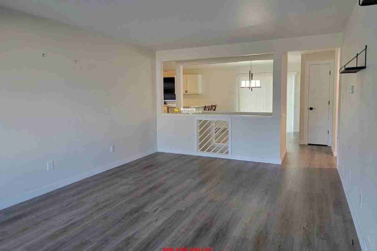 1008 Byrd Ave - Photo 3 of 19