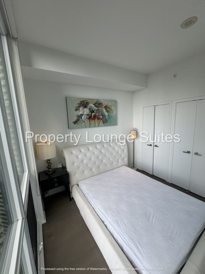 45 Charles Street East #5106 - Photo 7 of 13