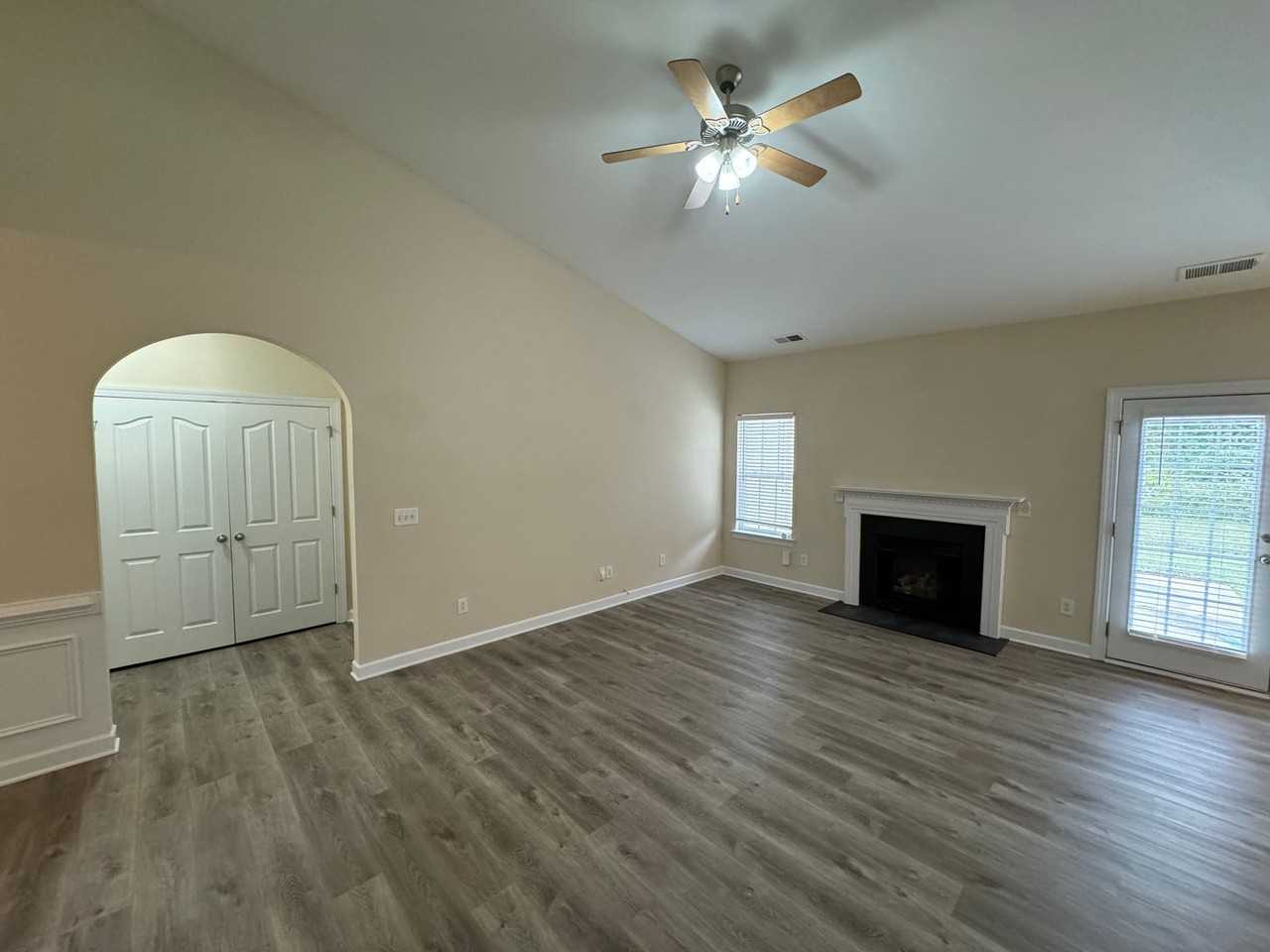 2947 Watercrest Dr Nw - Photo 3 of 16