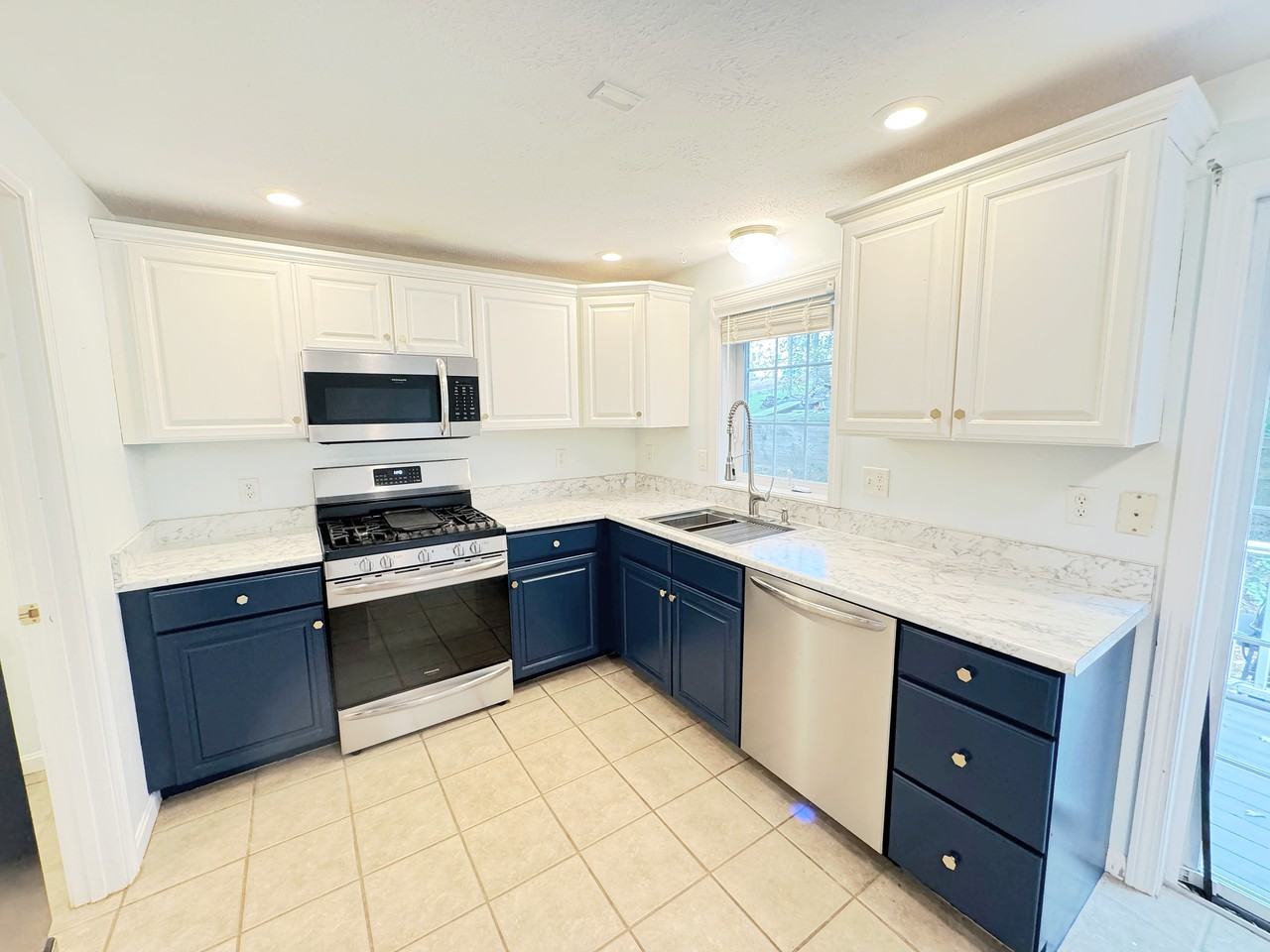 22 Harrison Street #C - Photo 3 of 24