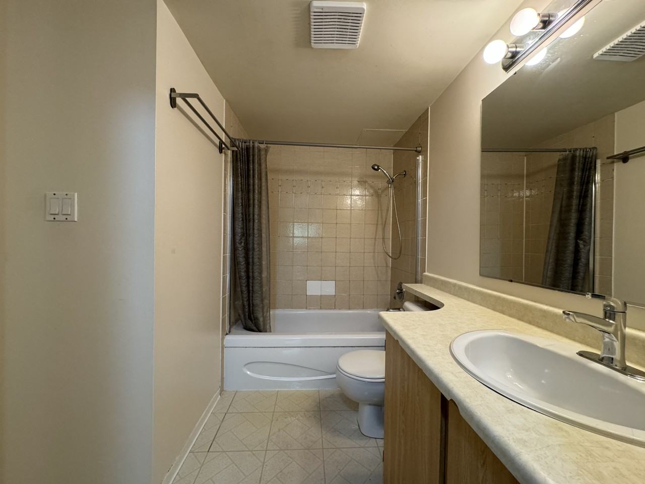 7295 Moffatt Road - Photo 2 of 14