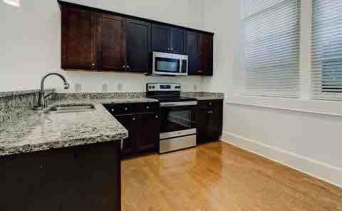 3501 Lyles St #K - Photo 3 of 9