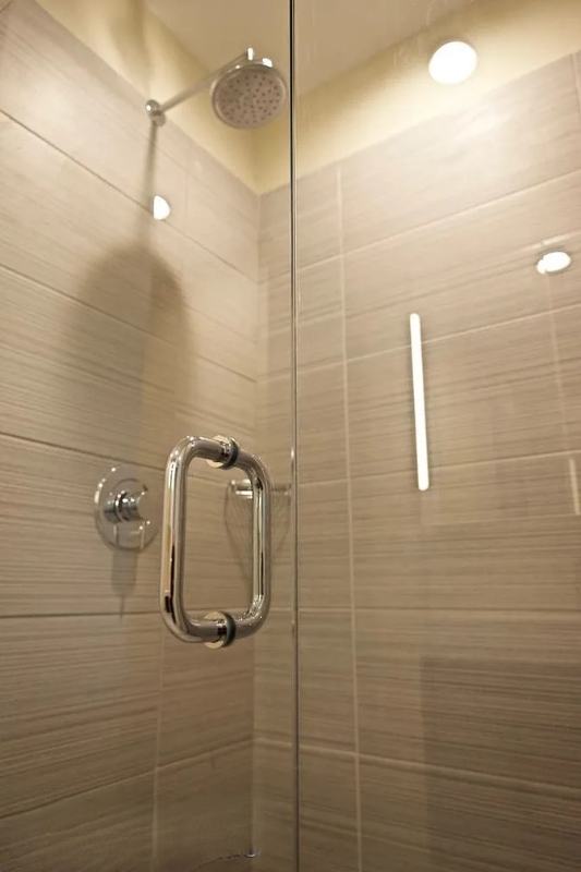 1005 W 75th St - Photo 6 of 36