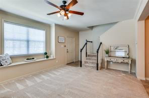 2949 Peyton Brook Dr - Photo 2 of 18