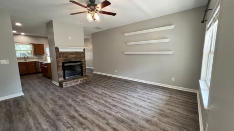 140 Piedmont Dr - Photo 3 of 17