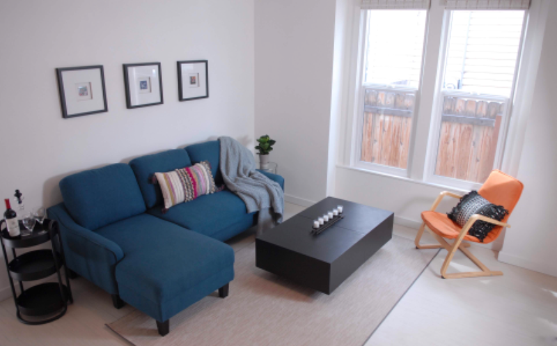 617 E Krall St #1 - Photo 3 of 14