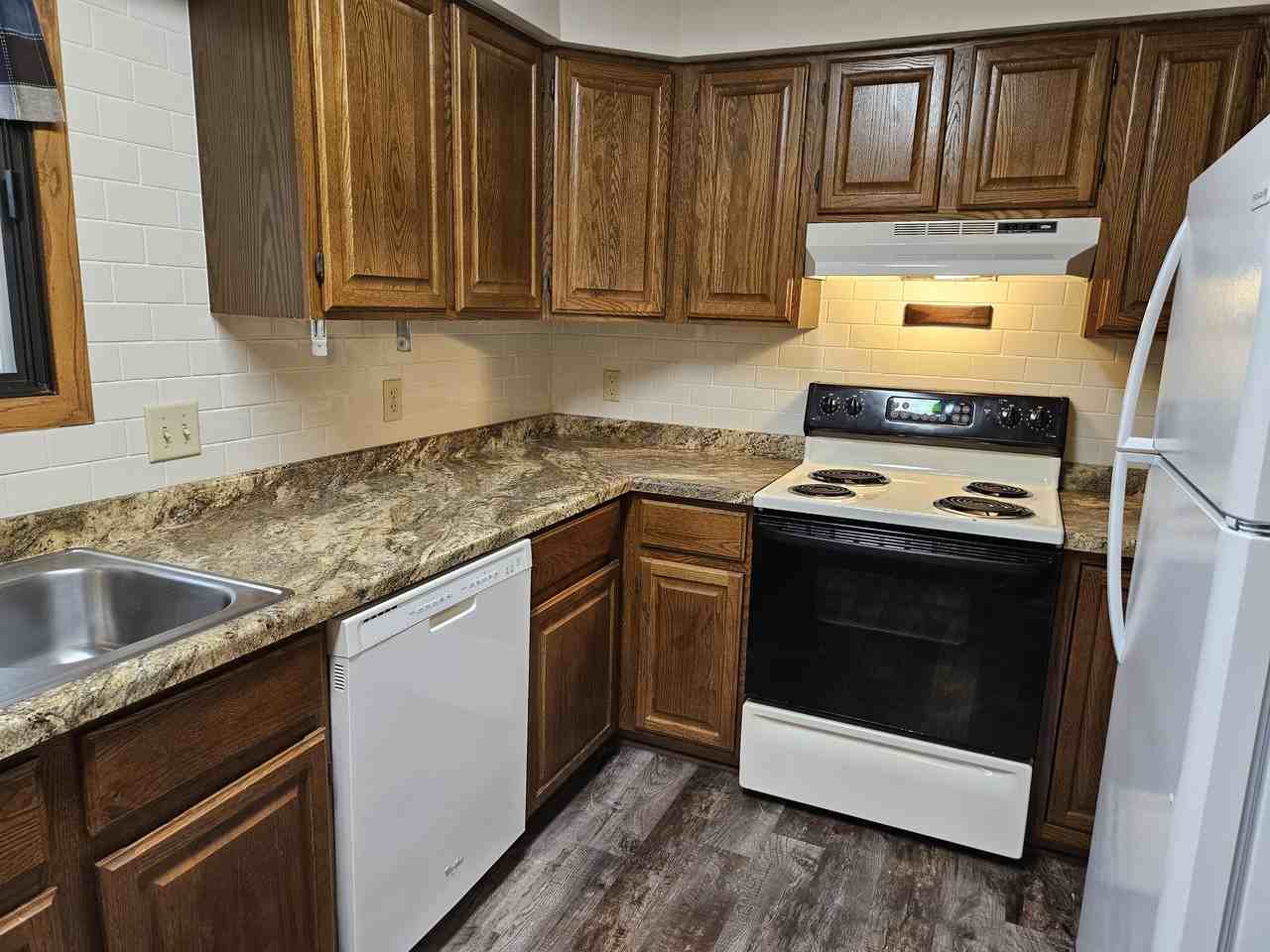 216 Union St Ne #216 - Photo 7 of 22