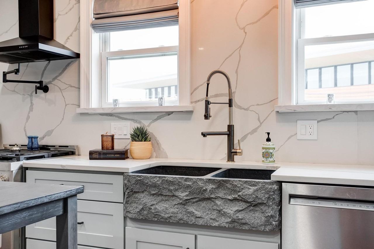 4 Shelby St #2 - Photo 4 of 10