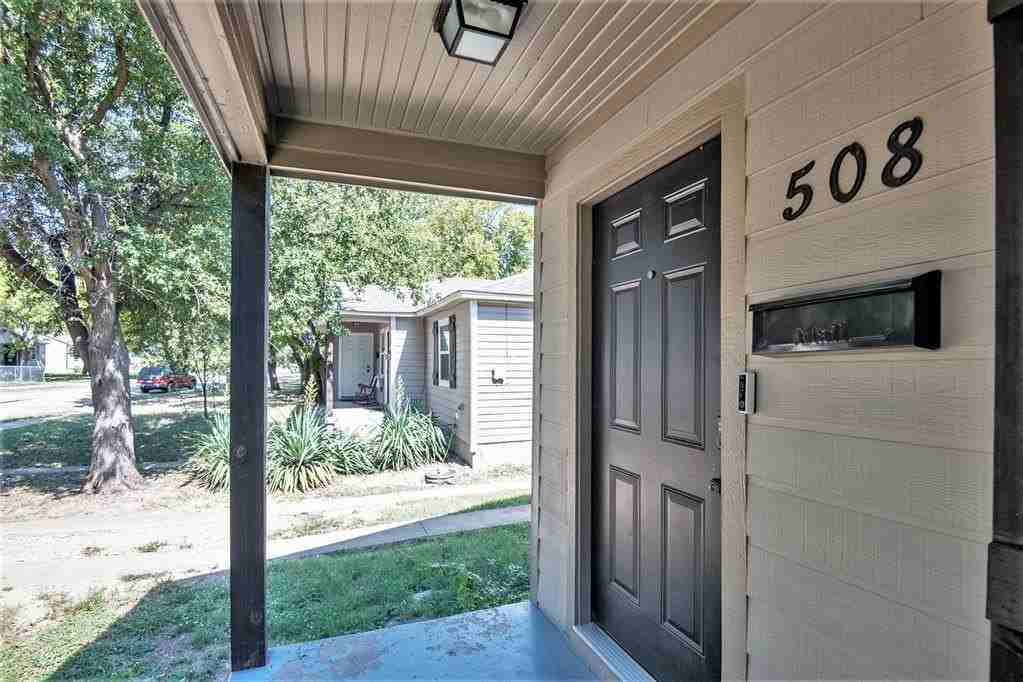 508 Ne 18th St - Photo 2 of 24