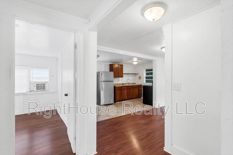 357 W Minneola Ave #2 - Photo 6 of 20