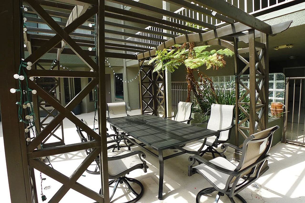 North Tower Apts - Photo 5 of 50