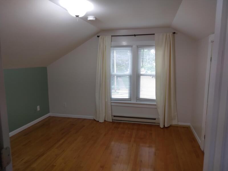 1512 Ohio St - Photo 5 of 30