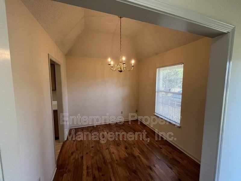 3931 Long Creek Rd - Photo 7 of 36