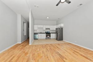 featured image of 5226 S Michigan Ave