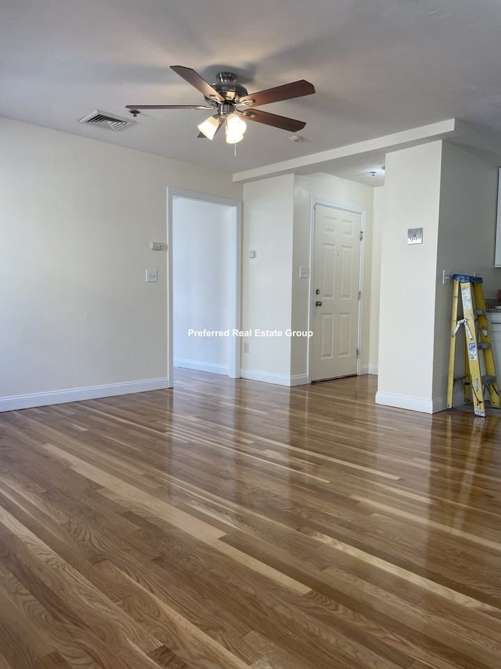 339 Adams St #1 - Photo 3 of 7