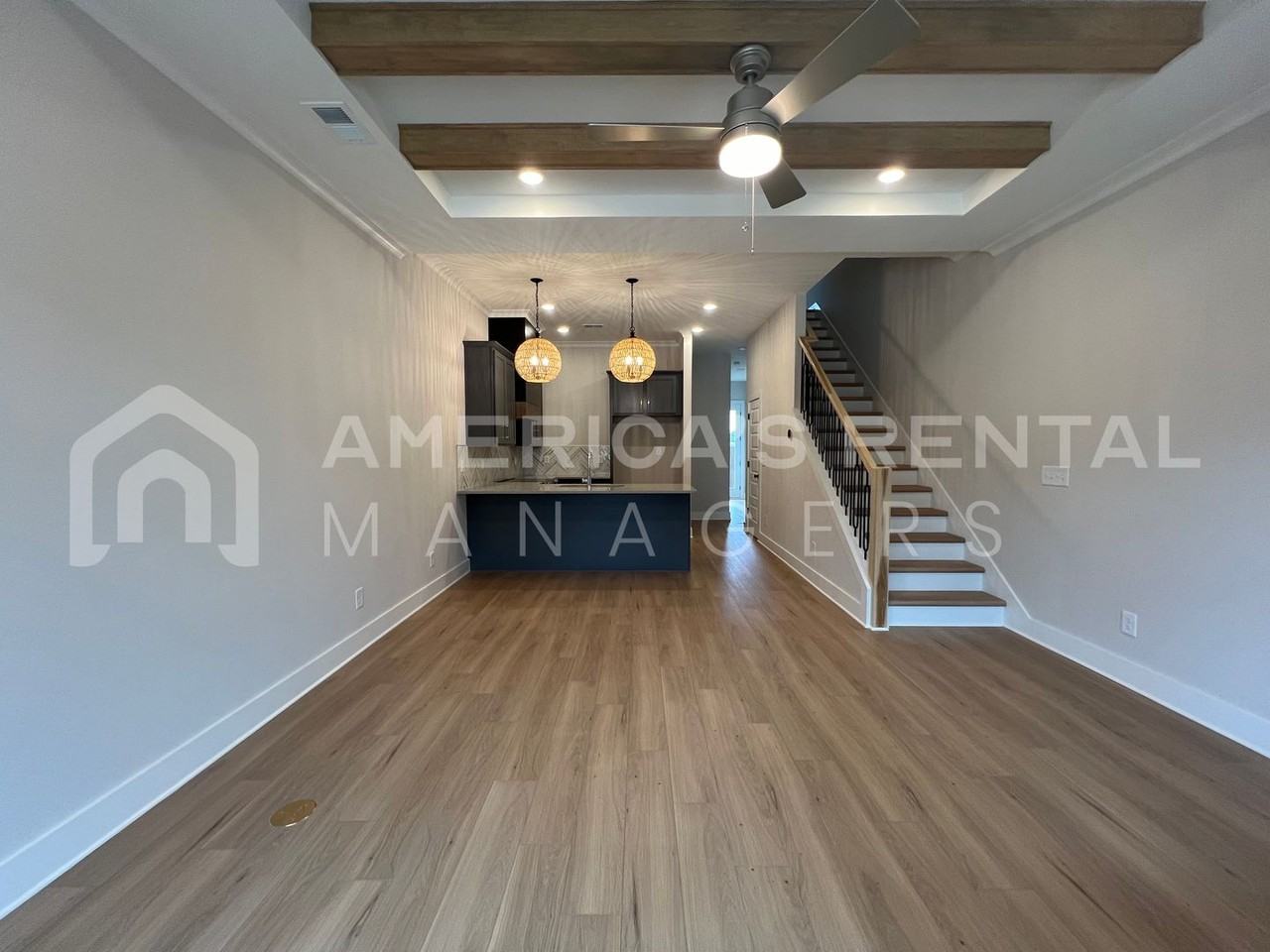 1116 Windsor Sq - Photo 7 of 39