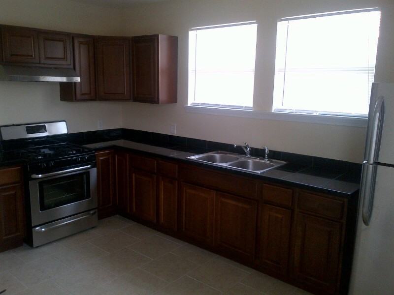2400-02 New Orleans St - Photo 2 of 3
