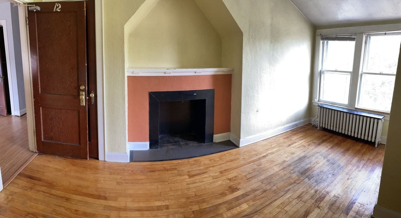 628-4TH - Photo 7 of 11