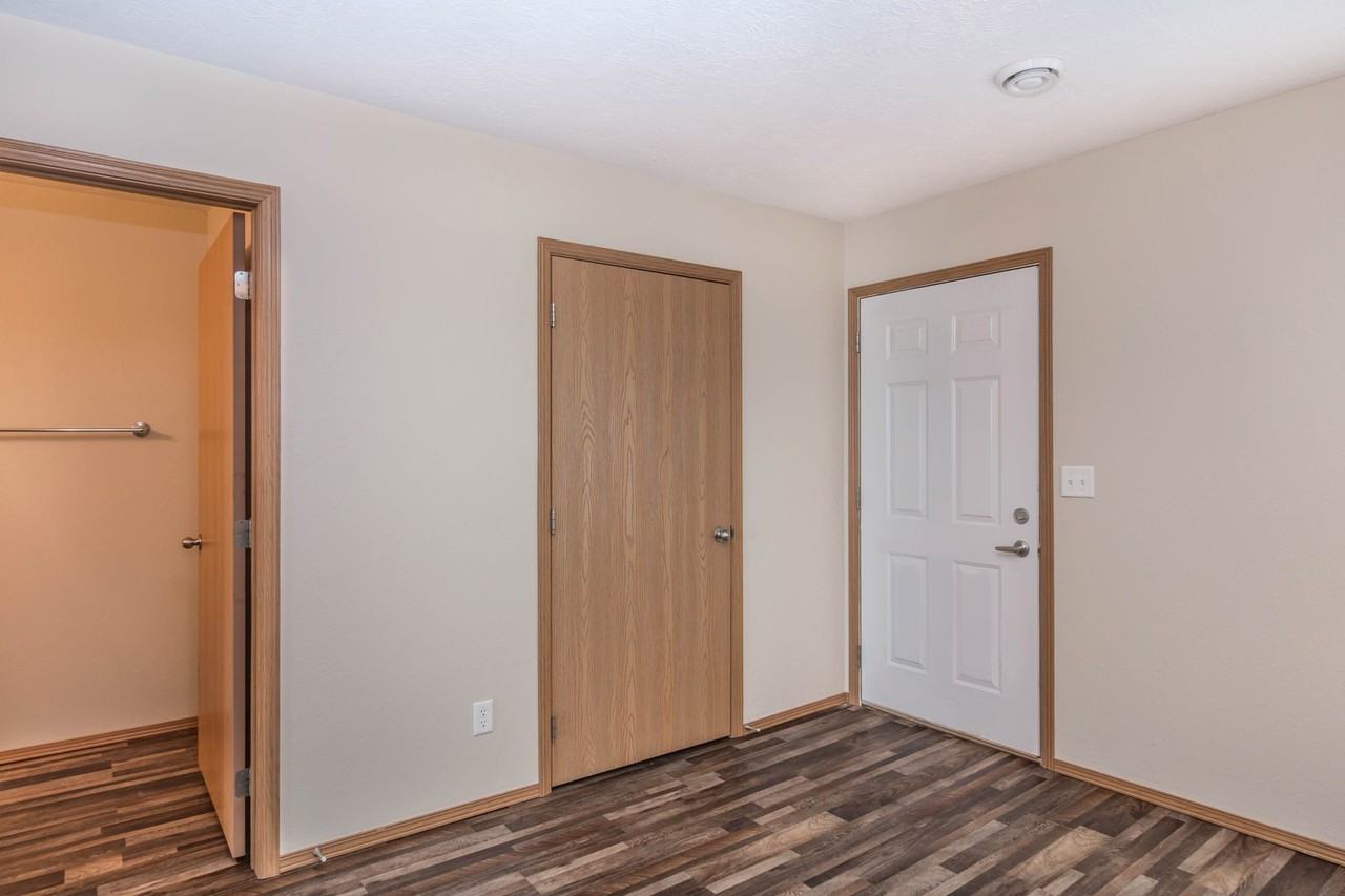 130 S. Shebal Avenue - Photo 5 of 13