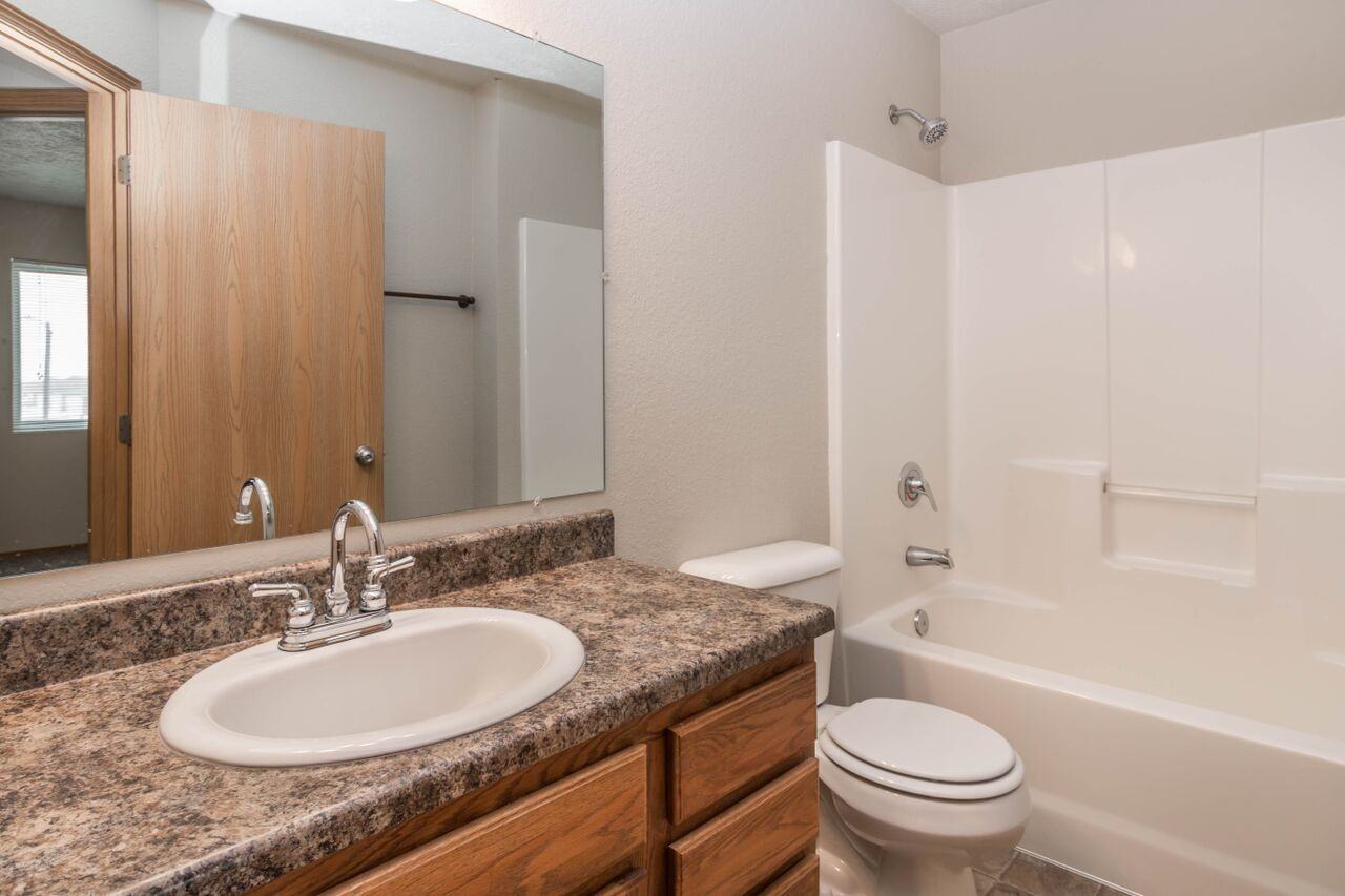 130 S. Shebal Avenue - Photo 7 of 13