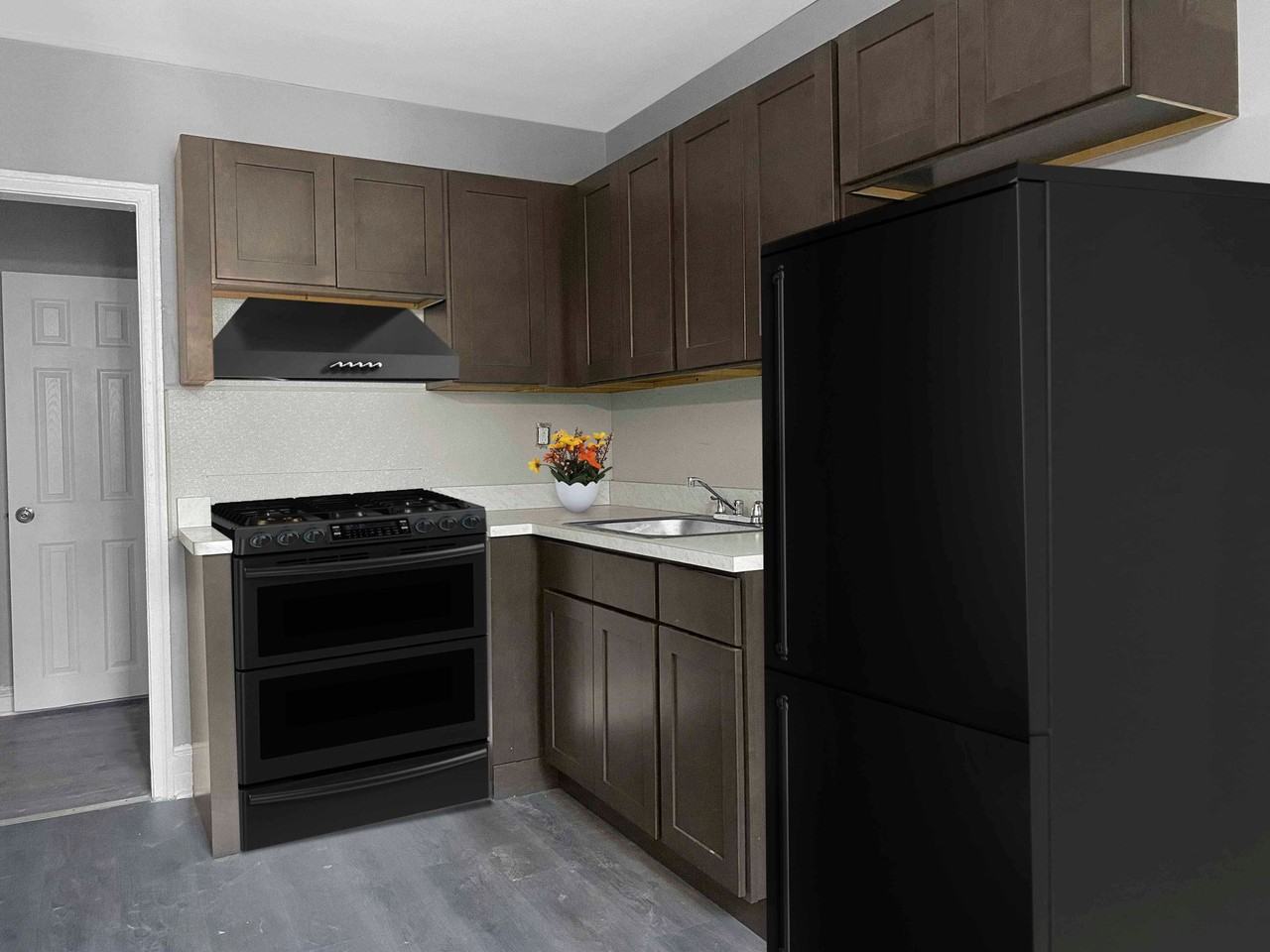 Oxford Gardens managed By Silverstone Properties - Photo 2 of 5