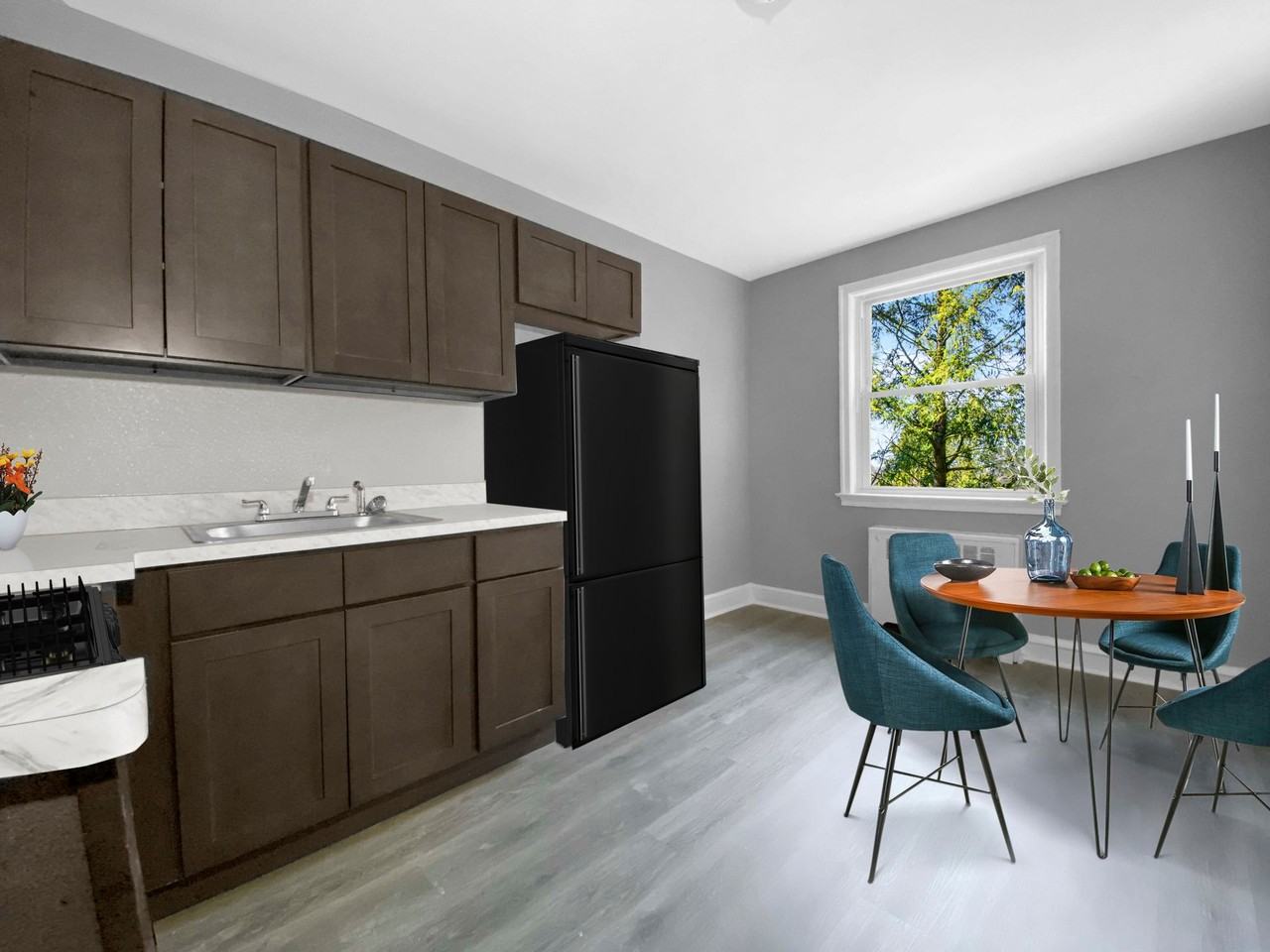 Oxford Gardens managed By Silverstone Properties - Photo 3 of 5