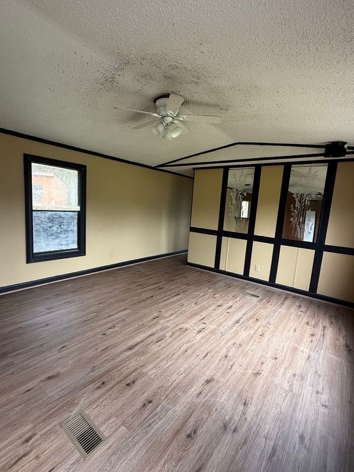 3503 Lee Road 166 - Photo 3 of 6