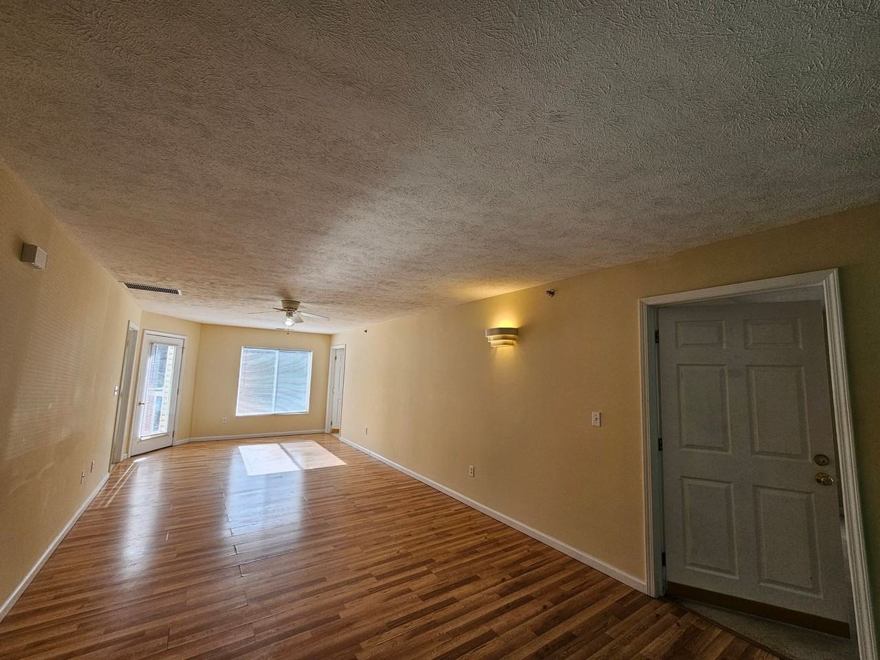 1206 University Commons Dr - Photo 3 of 21