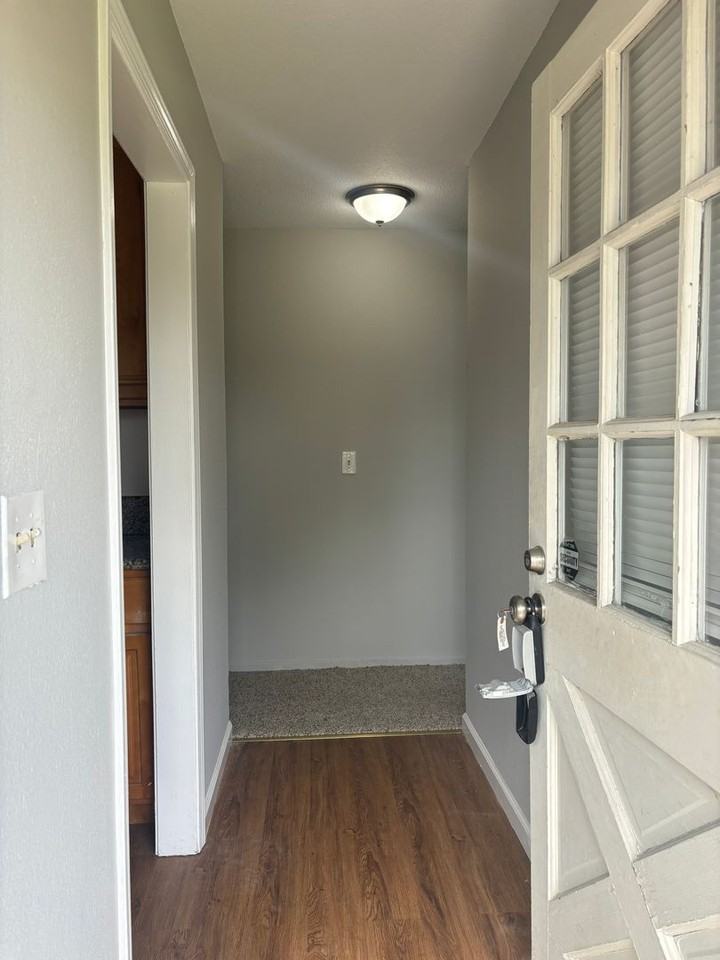 1481 Hauck Dr - Photo 2 of 23