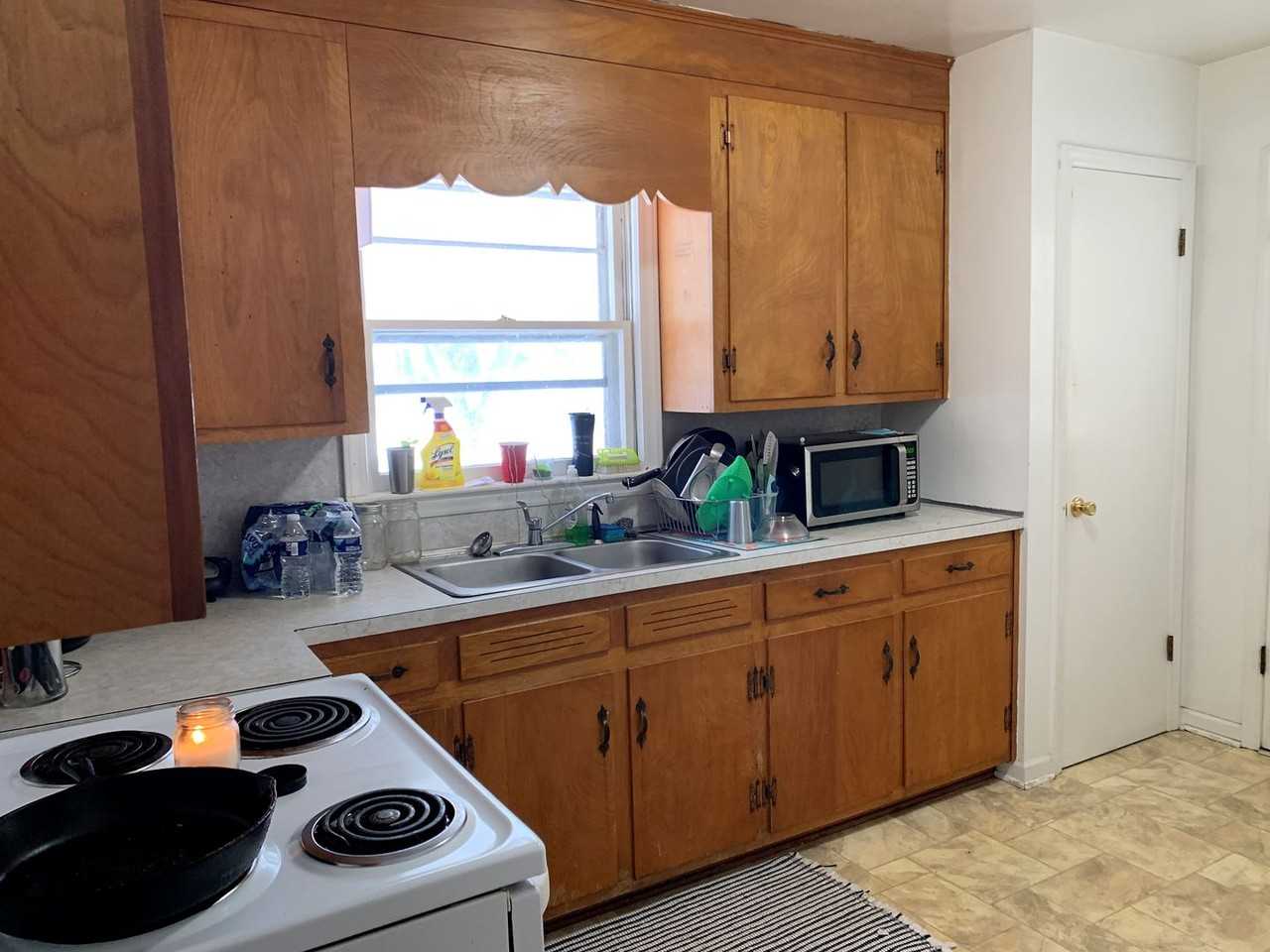 1804 Whipple Dr - Photo 4 of 20