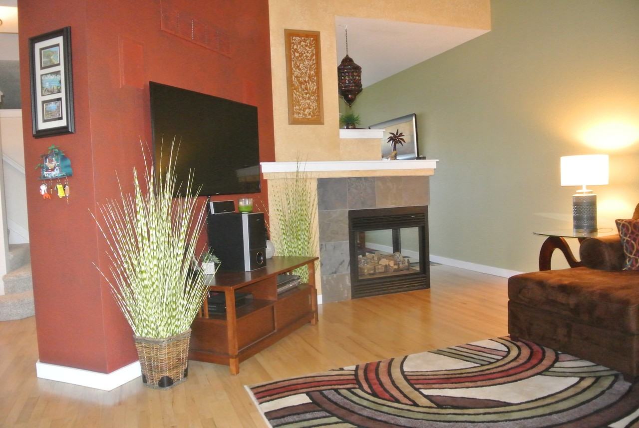 2550 Winding River Dr - Photo 2 of 23