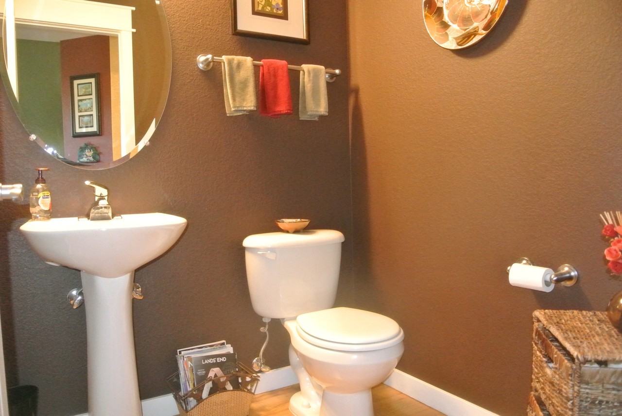 2550 Winding River Dr - Photo 5 of 23