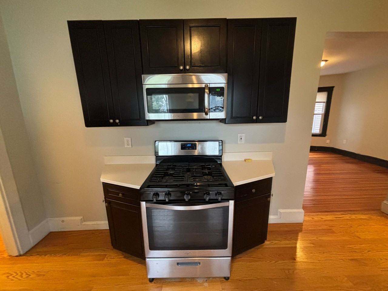 18 Peverell St #2 - Photo 7 of 18