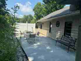 809 S Aurora St - Photo 1 of 1