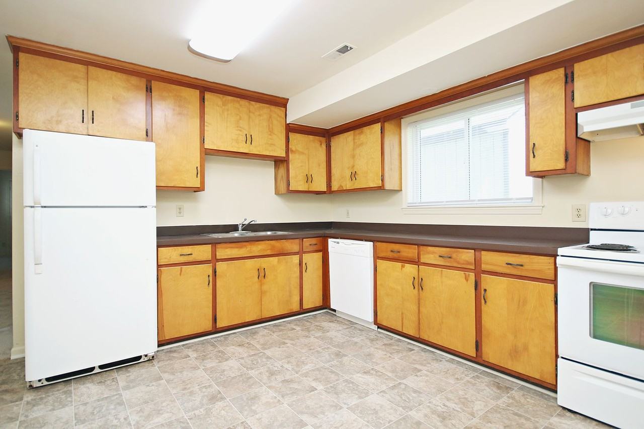 417 12th St Nw - Photo 5 of 20
