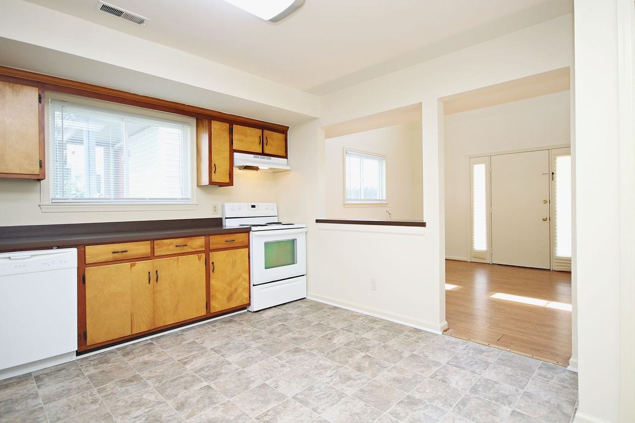 417 12th St Nw - Photo 7 of 20