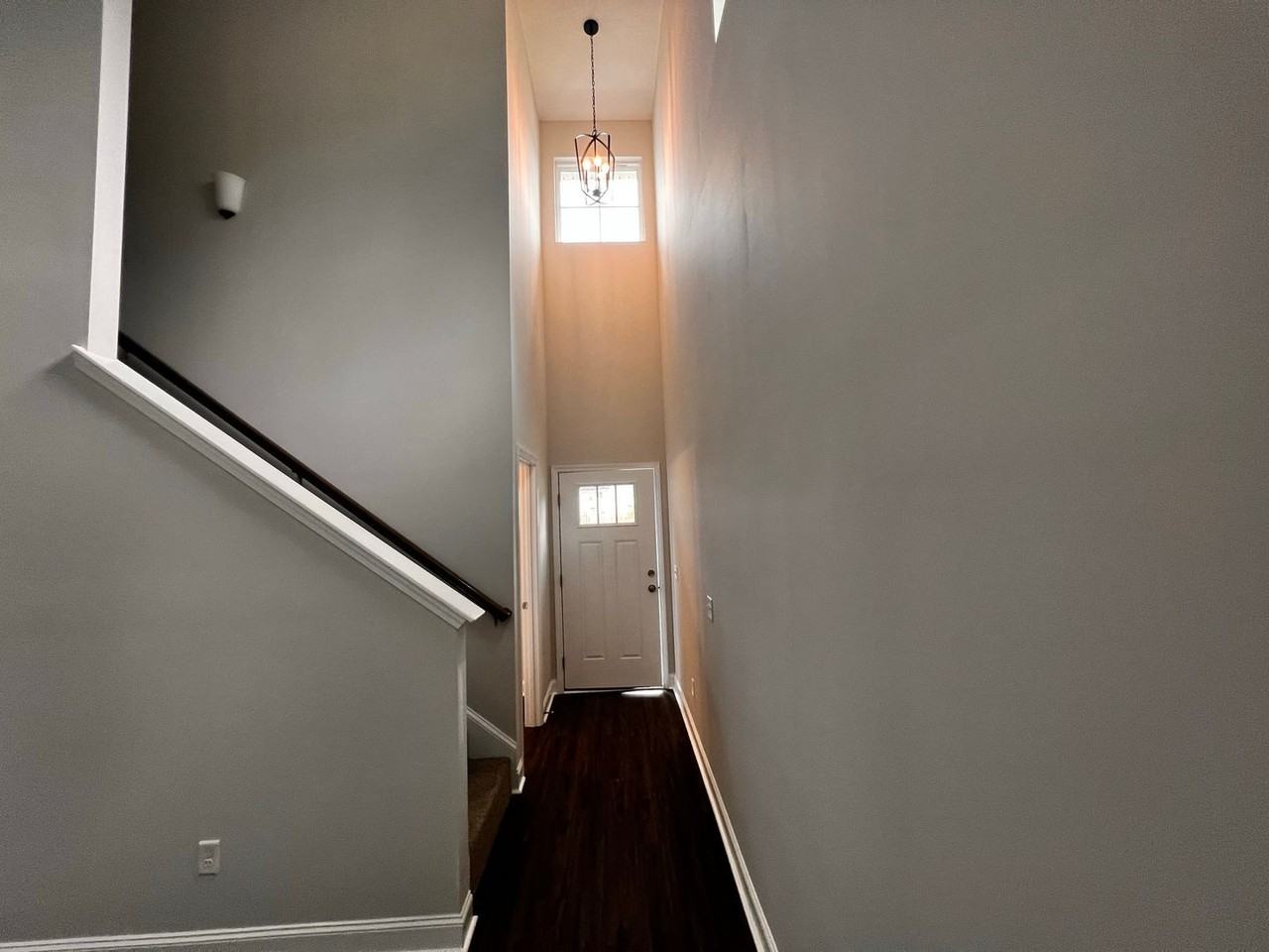 1315 Grayson Ave - Photo 3 of 21