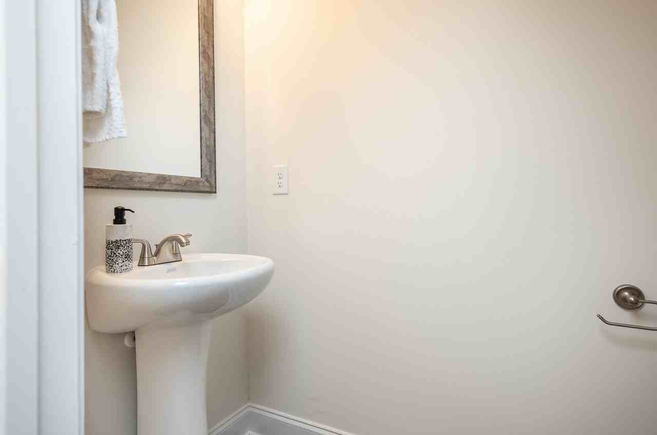 302 Liberty Drive #B - Photo 6 of 9