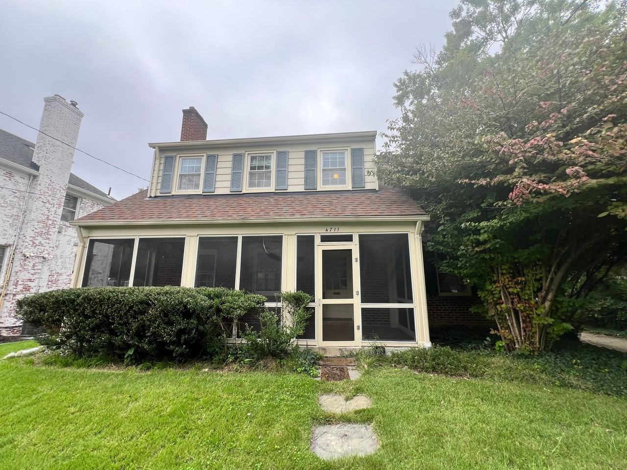 4711 Tilden St Nw - Photo 2 of 32