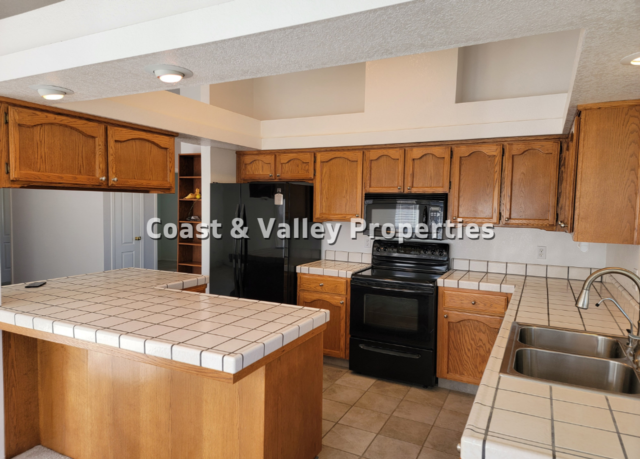 51445 White Oak Dr - Photo 6 of 13