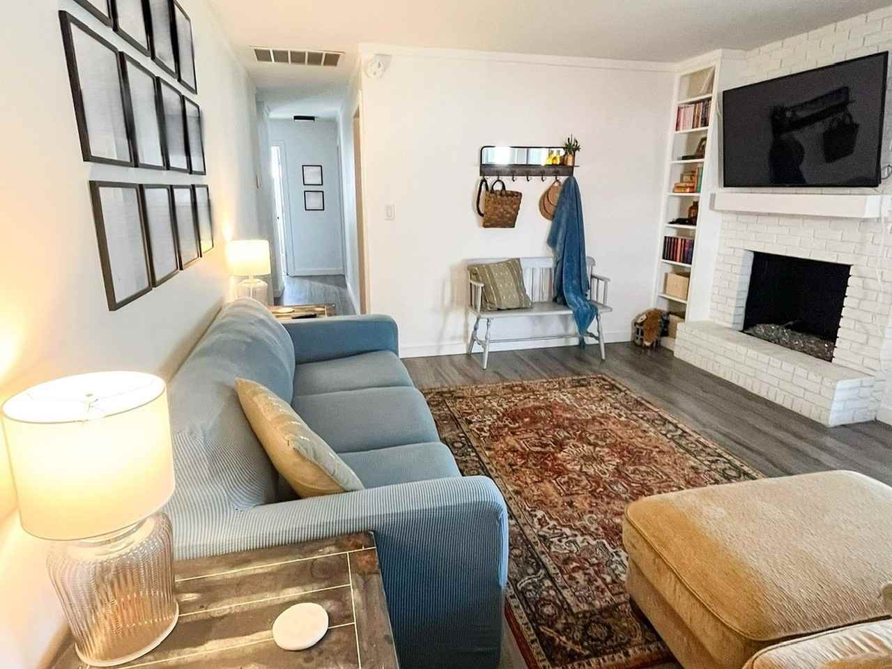 120 E 56th Pl - Photo 7 of 22