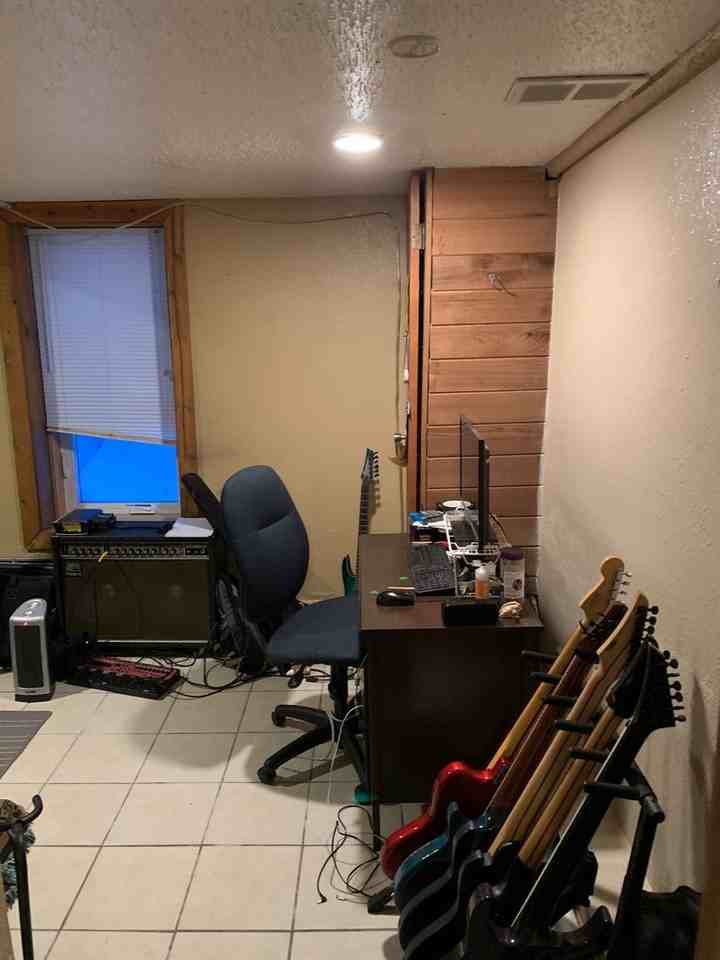 1080 24th Ave Se - Photo 7 of 15