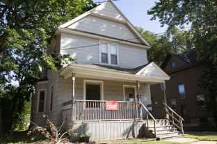 1811 Como Ave Se - Photo 1 of 1