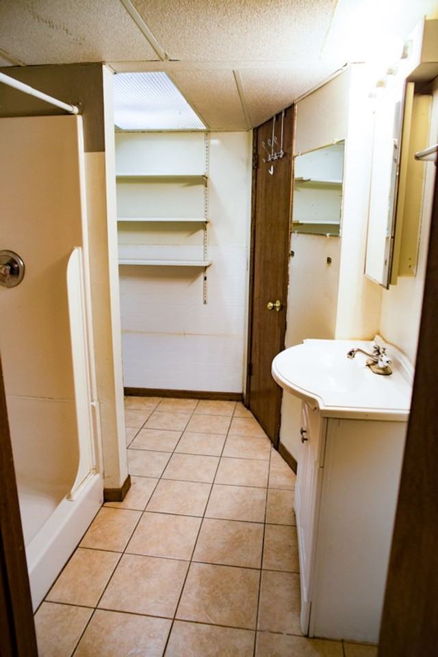 1811 Como Ave Se - Photo 6 of 16