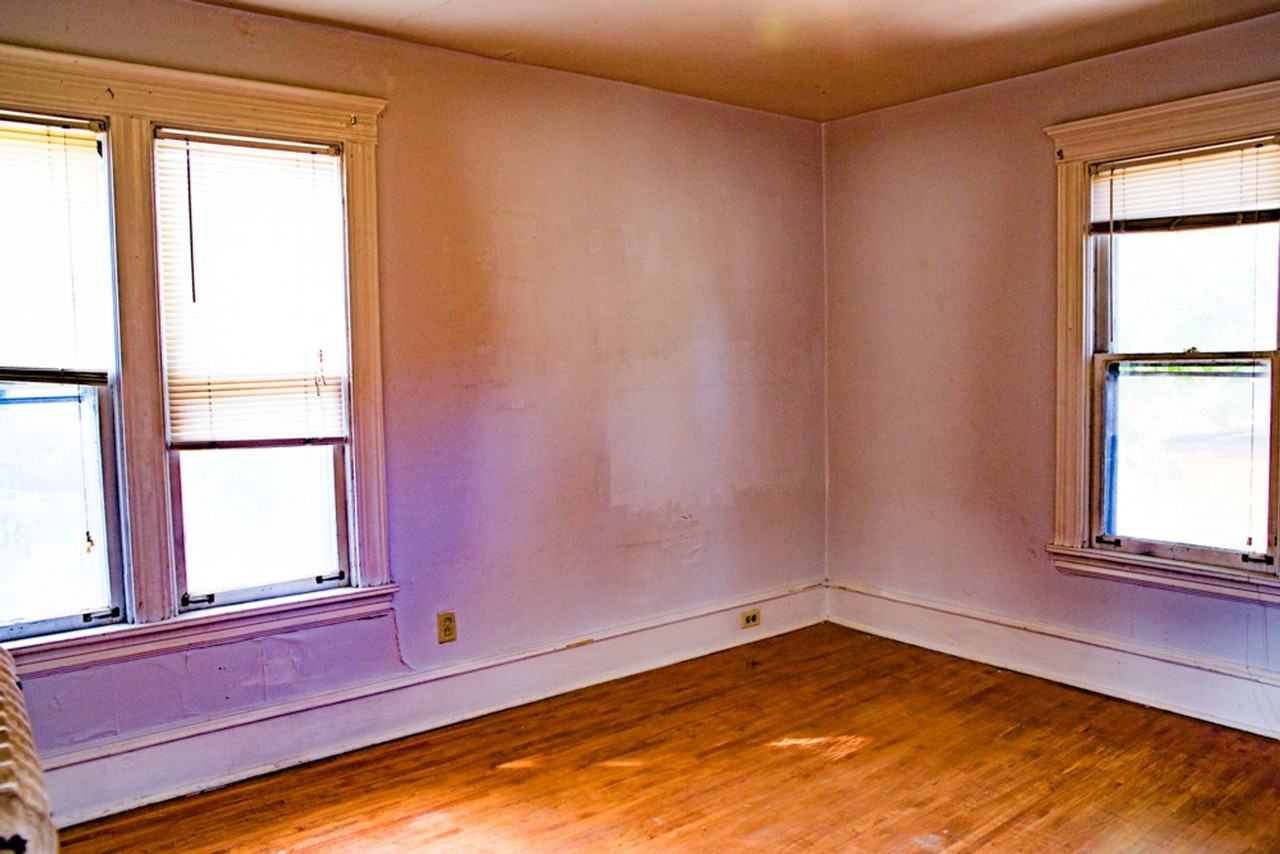 1811 Como Ave Se - Photo 2 of 16