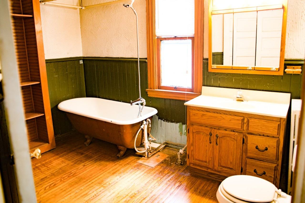 1811 Como Ave Se - Photo 5 of 16