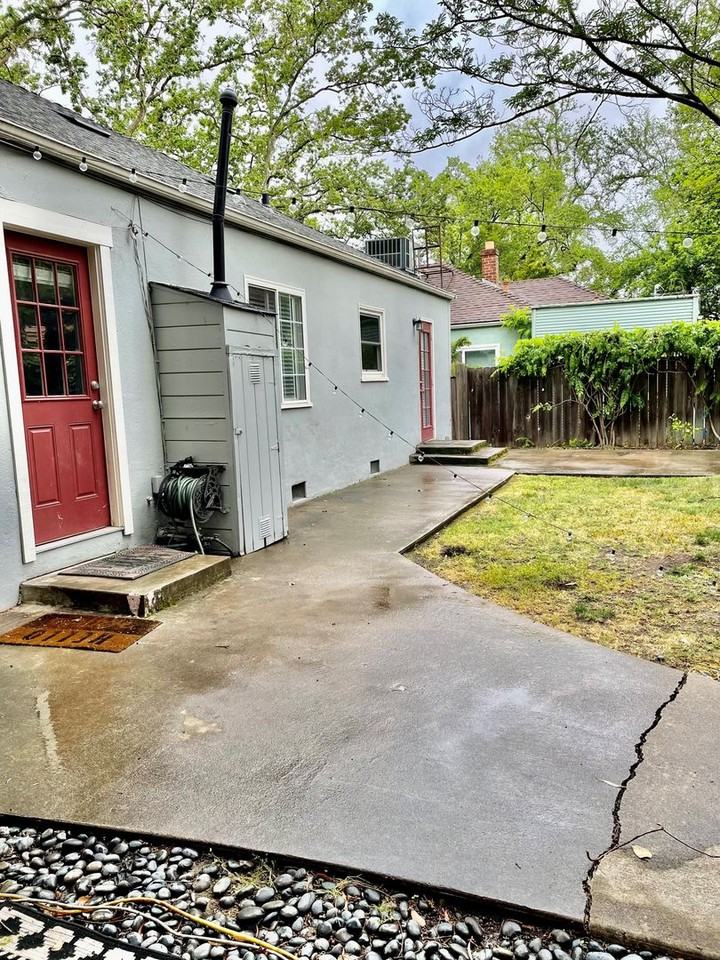 2509 Castro Way - Photo 2 of 20