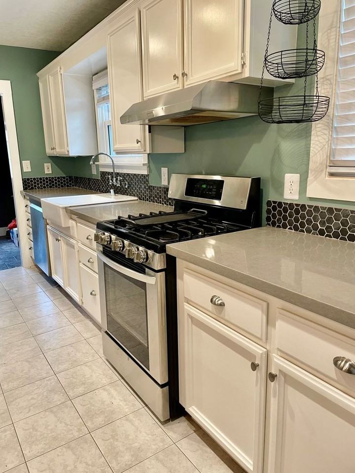 2509 Castro Way - Photo 4 of 20