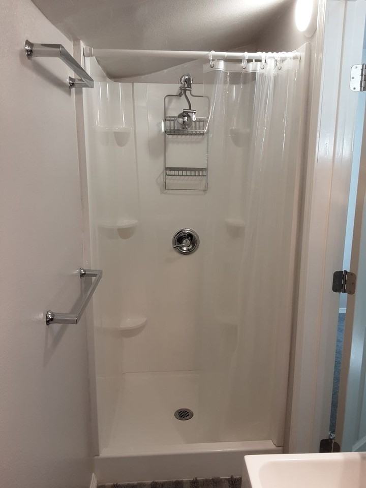 684 B St - Photo 7 of 9