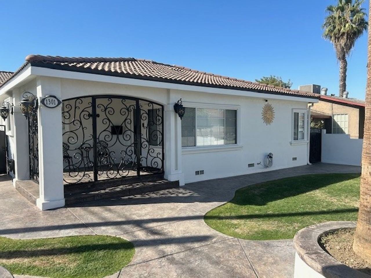 1301 4th St - Photo 2 of 7